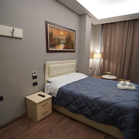 Driti Hotel Tirana Albania Eksteriør bilde