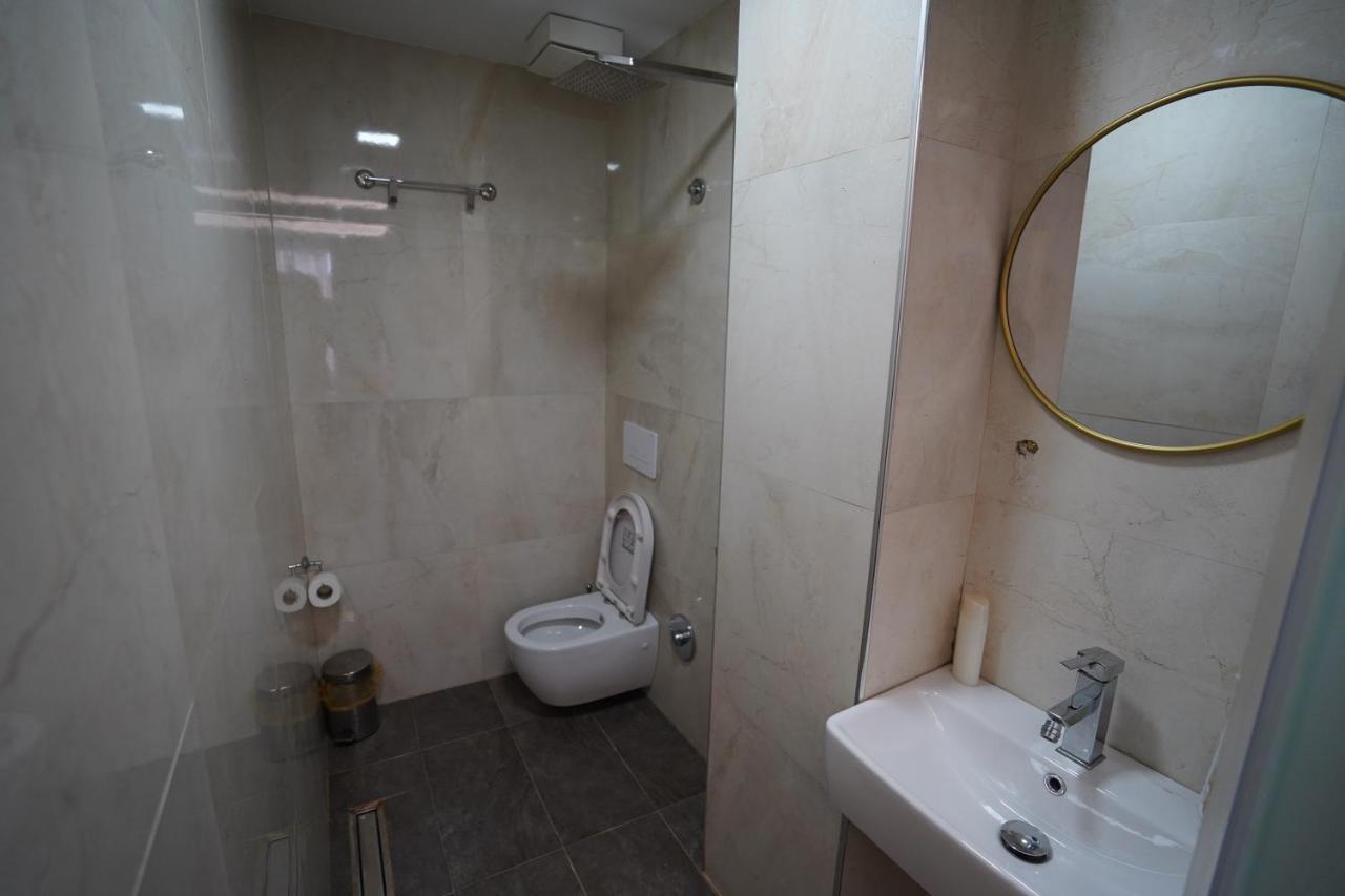 Driti Hotel Tirana Albania Eksteriør bilde