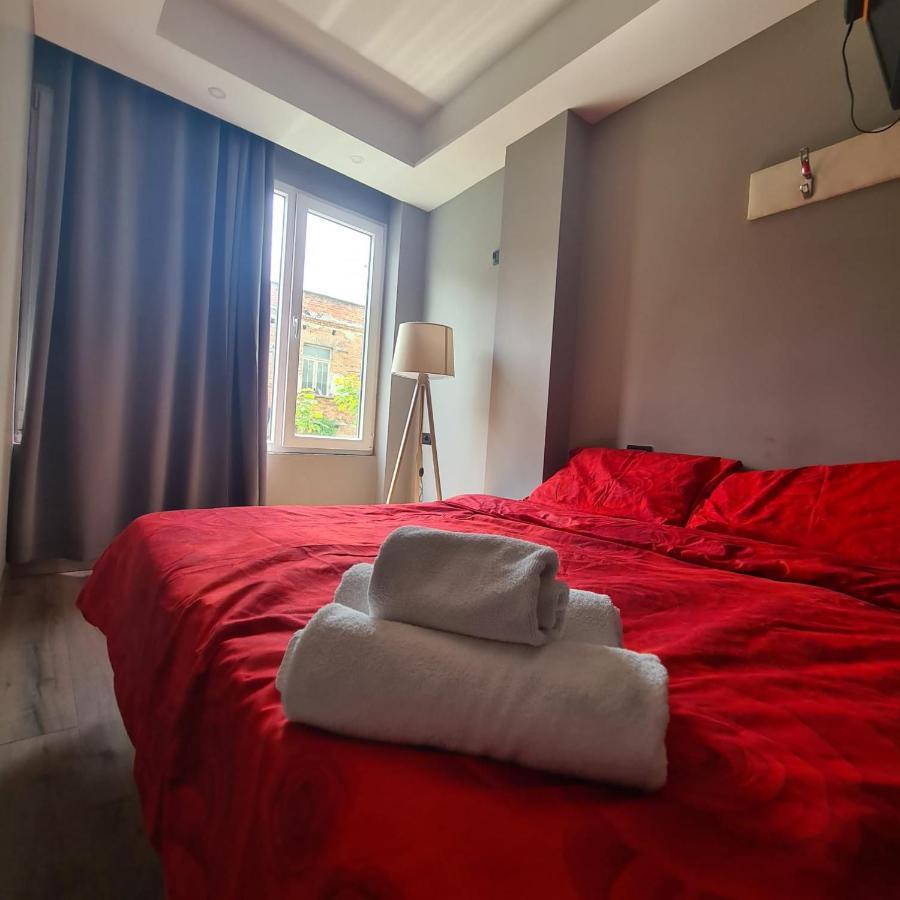 Driti Hotel Tirana Albania Eksteriør bilde