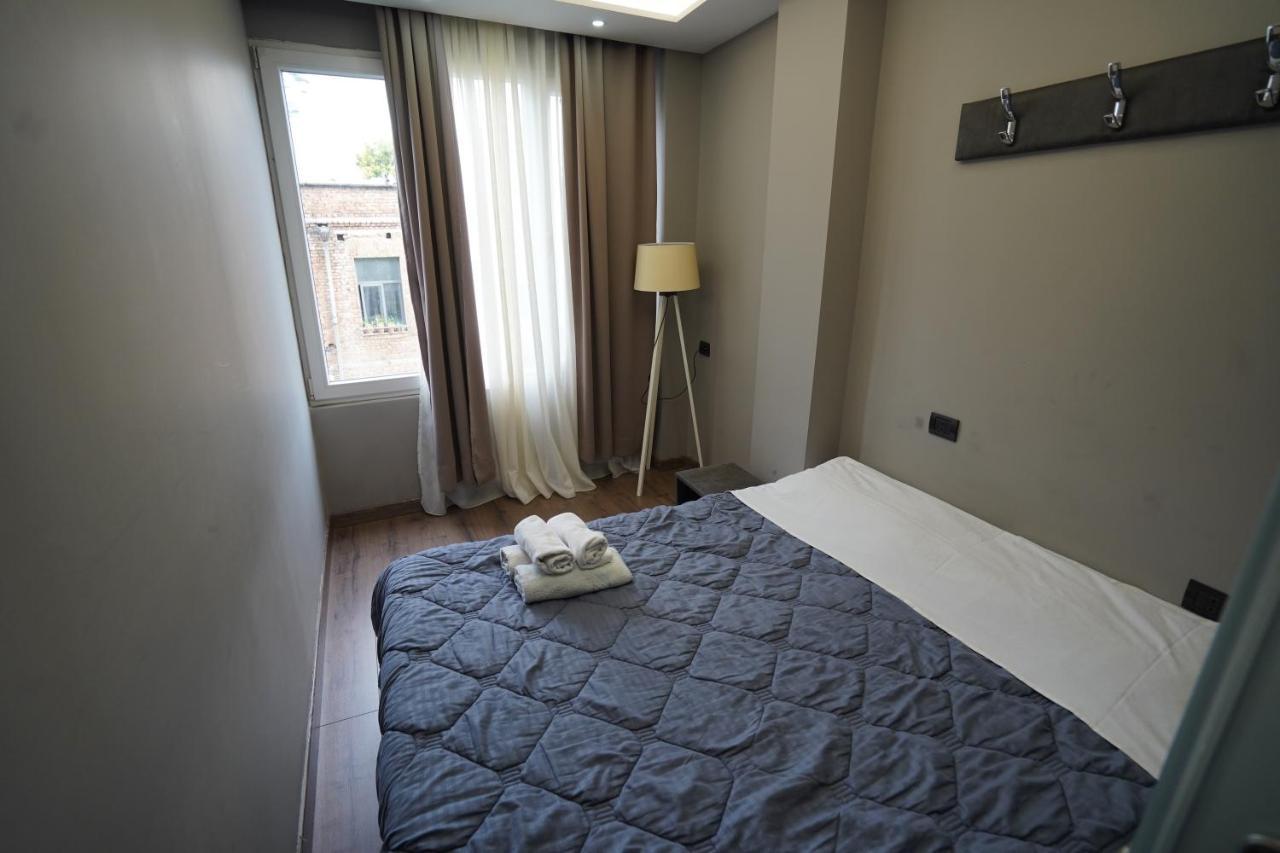 Driti Hotel Tirana Albania Eksteriør bilde