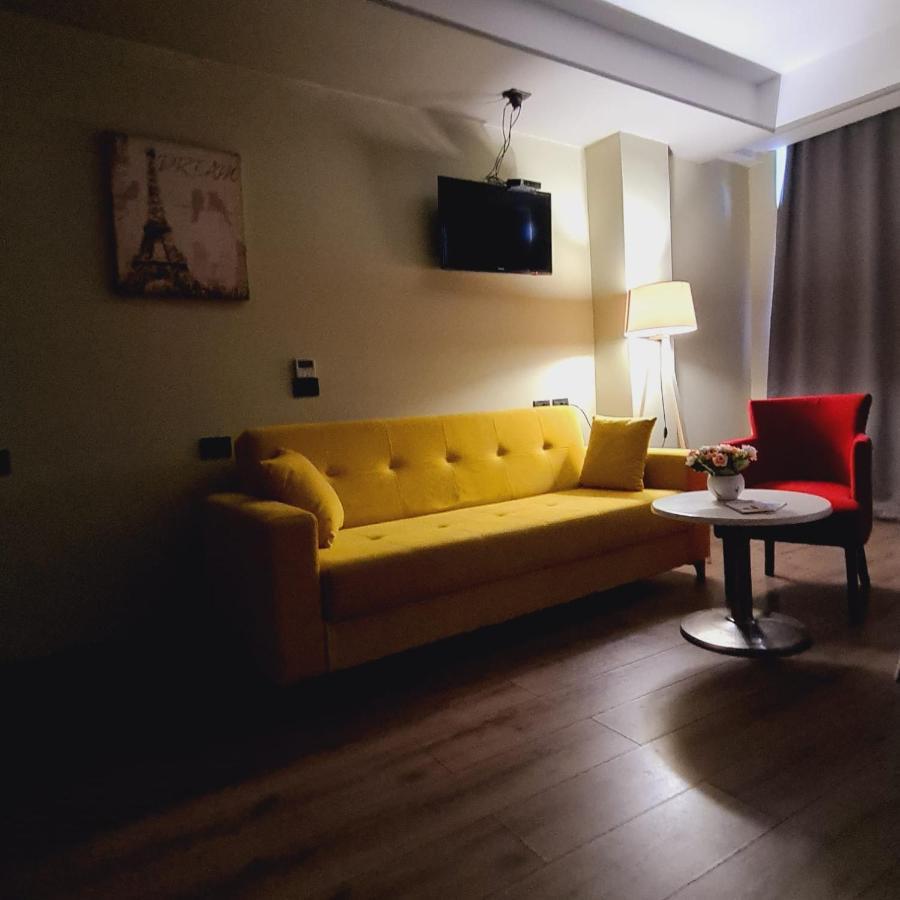 Driti Hotel Tirana Albania Eksteriør bilde